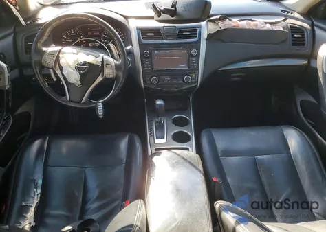 2015 Nissan Altima 3.5S z USA, uszkodzony, nr VIN 1N4BL3AP2FC577896